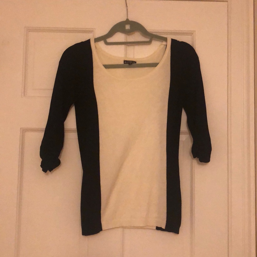 Lightweight sweater